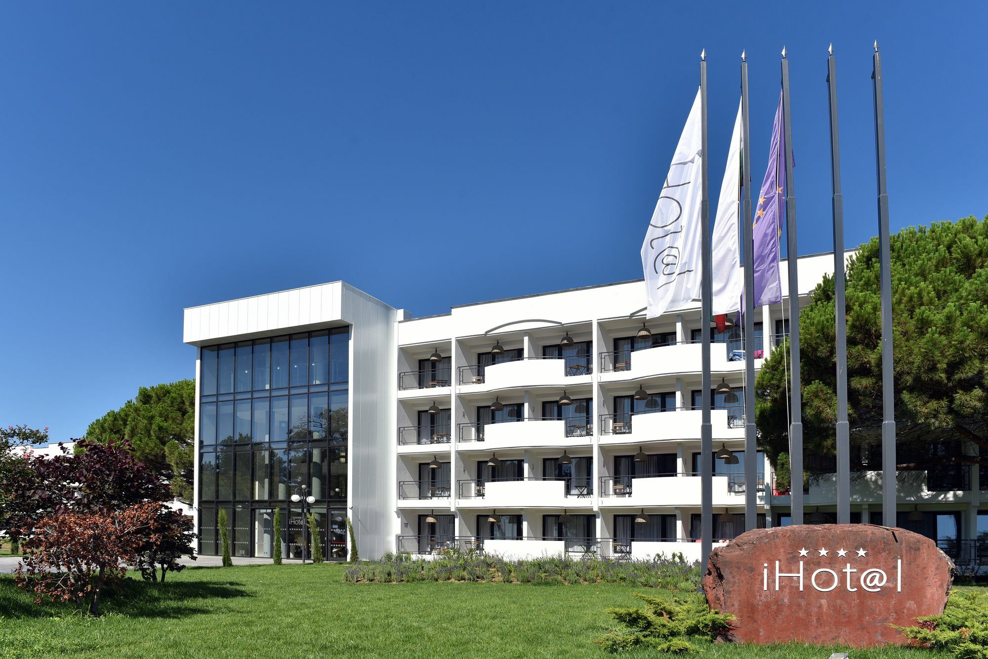 Ihotel ساني بيتش المظهر الخارجي الصورة
